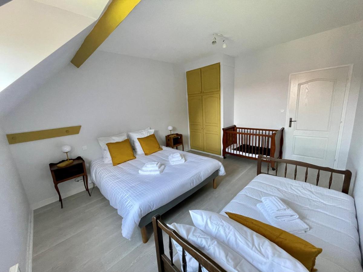 Gold - Ferme Delaunay Saint-Come-du-Mont Exterior foto