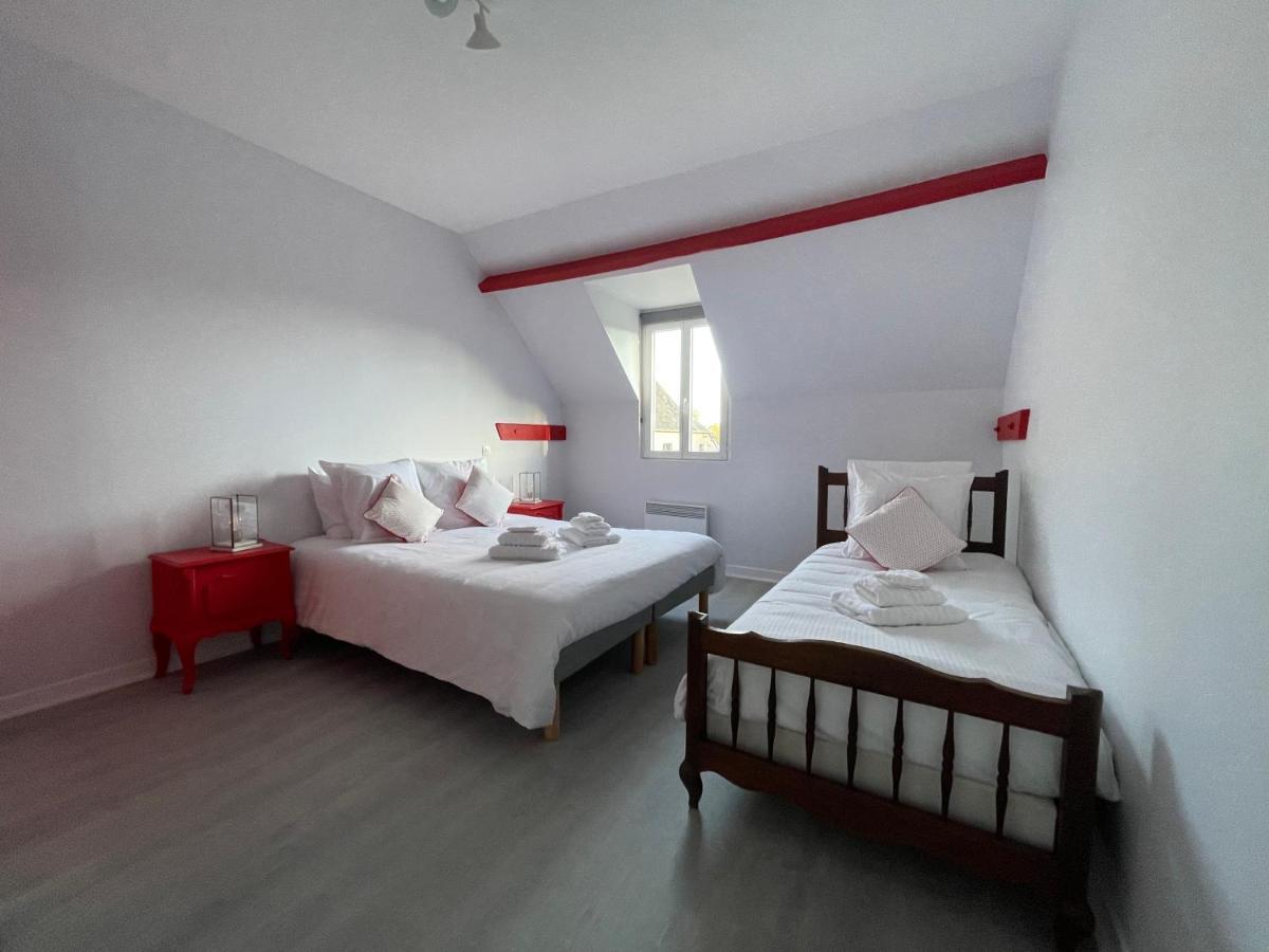 Gold - Ferme Delaunay Saint-Come-du-Mont Exterior foto