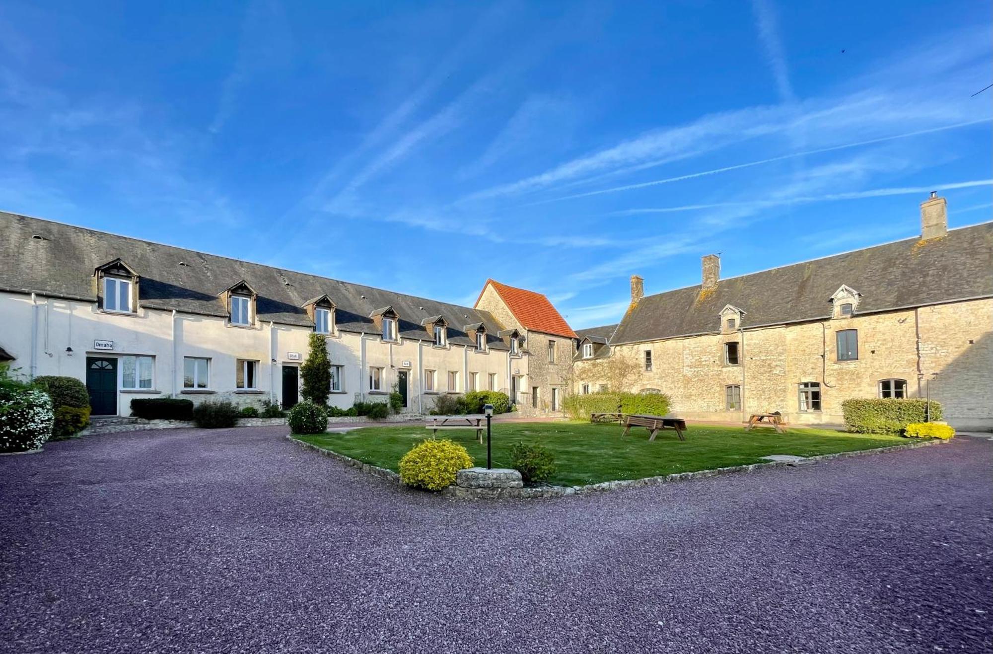 Gold - Ferme Delaunay Saint-Come-du-Mont Exterior foto